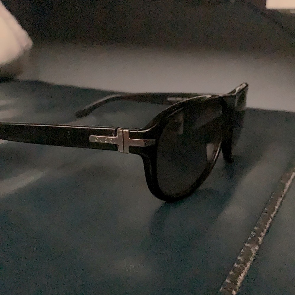 Gucci Sun Glasses